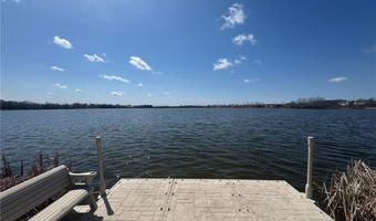 11474 W Laketowne Dr, Albertville, MN 55301