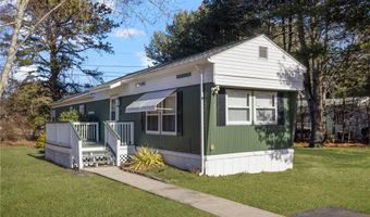 12 Valiant Dr, Coventry, RI 02816