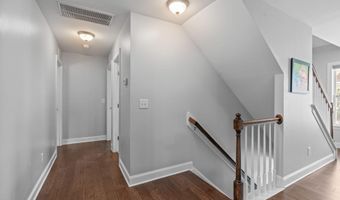 2716 Lake Waccamaw Trl, Apex, NC 27502