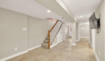 912 I St NE, Washington, DC 20002