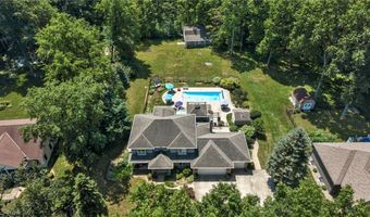 48261 Rice Rd, Amherst, OH 44001
