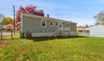 130 Deramo Pl, Bridgeport, CT 06606