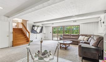 11 Noto Dr, North Providence, RI 02904