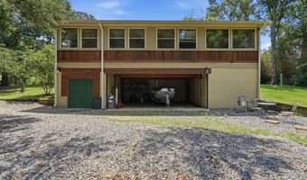 86 Hidden Hills Lake Rd, Arnaudville, LA 70512