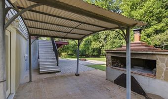 2855 Tommy Dr, Arnold, MO 63010