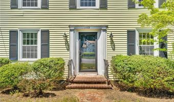 172 Hoyt Ave, East Providence, RI 02916