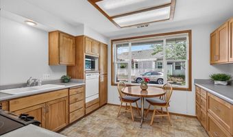 846 Stony Pt, Ashland, OR 97520