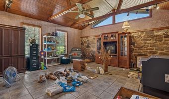 6235 Belmont Dr, Alma, AR 72921
