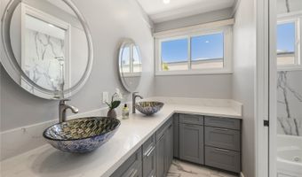 5811 Kalanianaole Hwy, Honolulu, HI 96821