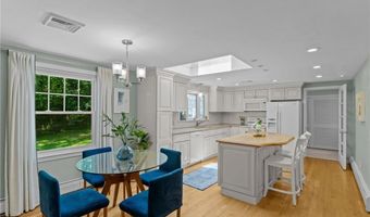 55 Atherton Rd, East Greenwich, RI 02818