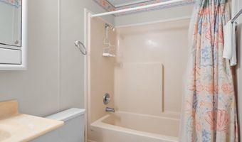 204 Winston Ave, Atlantic Beach, NC 28512