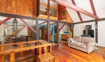 18 Spring Rd, Albany, NH 03818