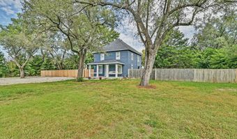 138 SW 100th St, Augusta, KS 67010