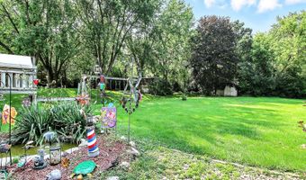 40553 N Trinity Ln, Antioch, IL 60002
