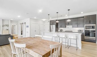 43795 TRANSIT Sq 202, Ashburn, VA 20147