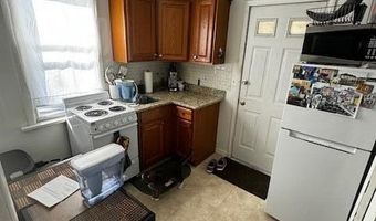 240 Beachwood Blvd, Beachwood, NJ 08722