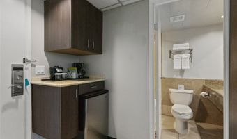 1850 Ala Moana Blvd 718, Honolulu, HI 96815