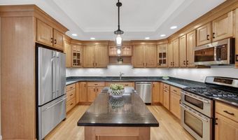 3 Caileigh Ct 3, Andover, MA 01810