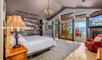 32220 Tamarack Dr, Bigfork, MT 59911