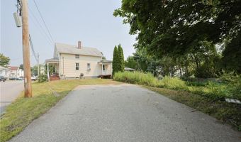 45 Angelico St, Johnston, RI 02919
