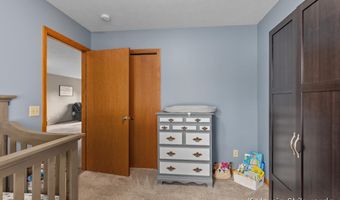 6084 Crystal Dr, Allendale, MI 49401