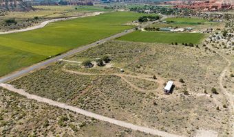 689 Utah 12, Cannonville, UT 84718