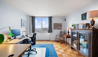 5101 RIVER Rd 901, Bethesda, MD 20816