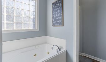 211 Jacks Pl, Brandon, MS 39047