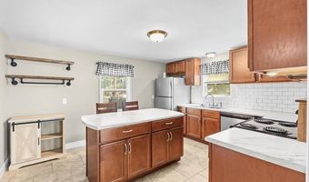 802 F St, Barling, AR 72923