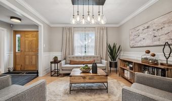 116 E Orchard St, Arlington Heights, IL 60005