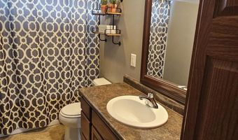 906 SW 16th Ave, Aberdeen, SD 57401