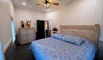 170 Th St, Albia, IA 52531