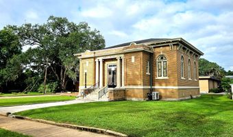 414 Broad St, Bainbridge, GA 39819