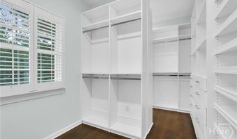 12 Amberwood Cir, Savannah, GA 31405