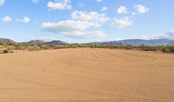 27755 S SLICK FORK Trl, Congress, AZ 85332