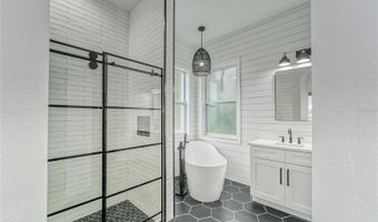 5718 SEA TURTLE Pl, Apollo Beach, FL 33572