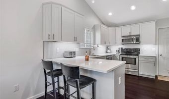 5123 Dominion Dr, Arnold, MO 63010