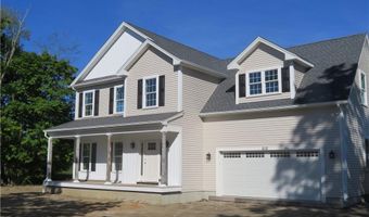 515 School St, North Kingstown, RI 02852