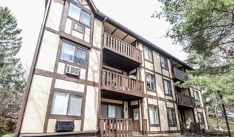 28 Rollingwood Dr 28, Brookfield, CT 06804