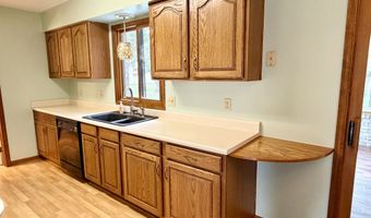 4125 Burton Place Ct, Anderson, IN 46013