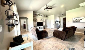832 Calamity Jane Dr, Carlsbad, NM 88220