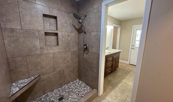 1895 Fry Gap Rd, Arab, AL 35016