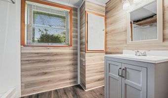 6000 Oakhill Ave NE, Alliance, OH 44601