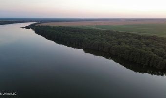 Bolivar Road, Benoit, MS 38725