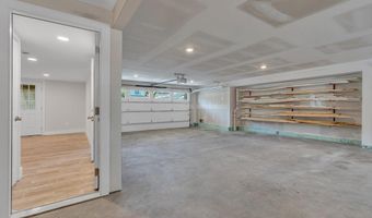 45 Shore Acres Ave, North Middletown, NJ 07748