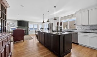 110 Sea View Ave, North Kingstown, RI 02852