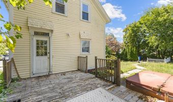 217 Bay View Ave, Cranston, RI 02905