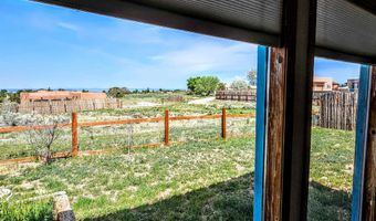2 Latilla Ln, Arroyo Seco, NM 87514