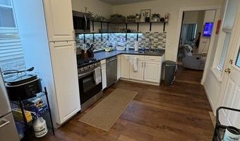 9 Mohawk Rd 1, Boston, MA 02127