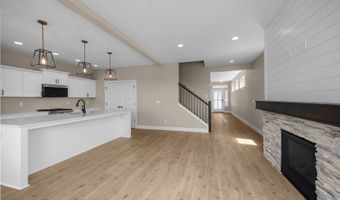 12425 SW SILVERTIP St, Beaverton, OR 97007